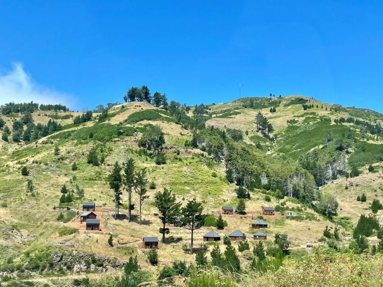 Mountain Eco Shelter 4 호텔 푼샬 외부 사진