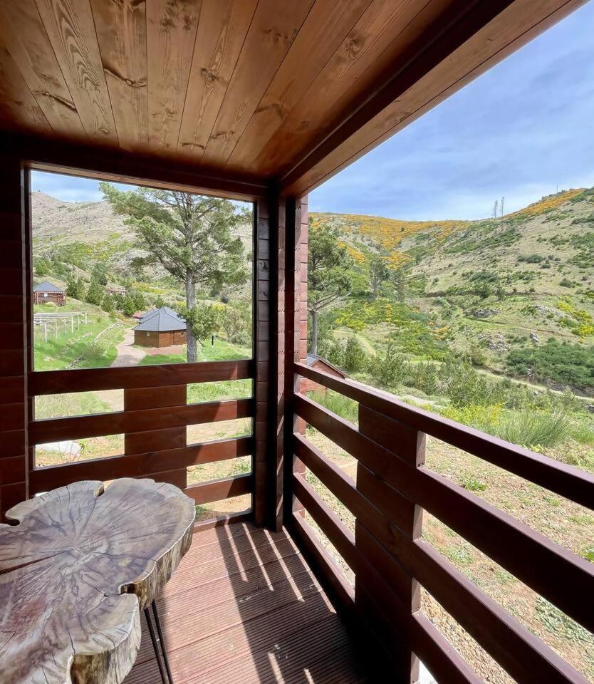 Mountain Eco Shelter 4 호텔 푼샬 외부 사진